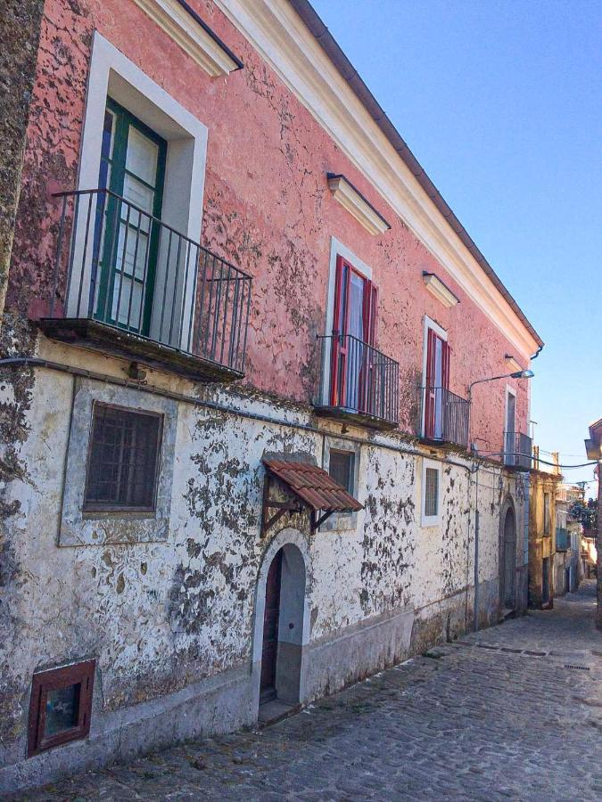 Palazzo Pascale Bed & Breakfast Casal Sottano Dış mekan fotoğraf