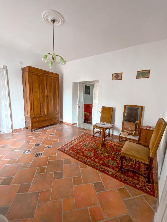 Palazzo Pascale Bed & Breakfast Casal Sottano Dış mekan fotoğraf